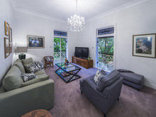 Load image into Gallery viewer, NewYork Princess 8 Arm Chandelier - W:70